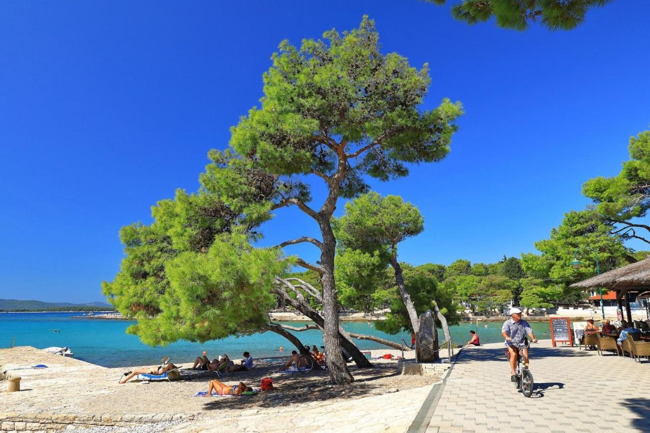 Mobile Home Saky, Biograd Na Moru Exterior photo